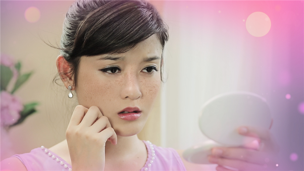 Điều trị triệt để tàn nhang bằng bài thuốc dưỡng sáng hồng da bí truyền, hiệu quả vượt trội