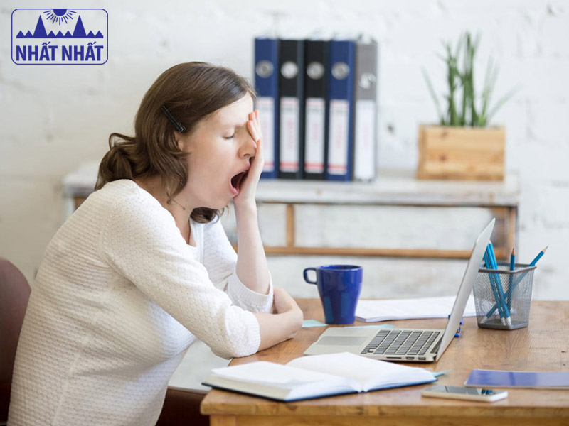 Thường xuyên mệt mỏi buồn ngủ chán ăn phải làm sao?