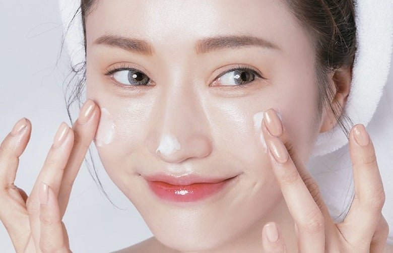 Giải đáp thắc mắc: Da dầu có cần dưỡng ẩm không?
