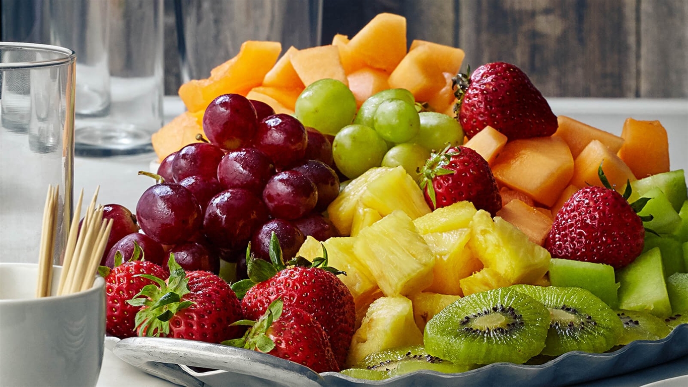 Bổ sung nhiều hoa quả tươi để hệ tiêu hóa hoạt động tốt hơn