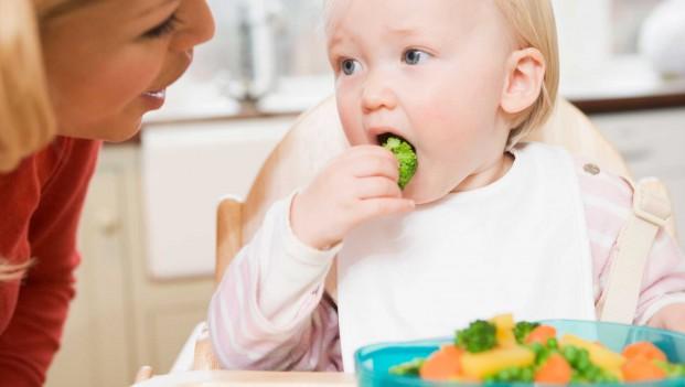 Chế độ ăn hợp lý góp phần bổ sung kẽm cho trẻ