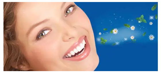 Dùng nước ngậm răng miệng và xịt răng miệng thảo dược giúp vết loét nhanh lành