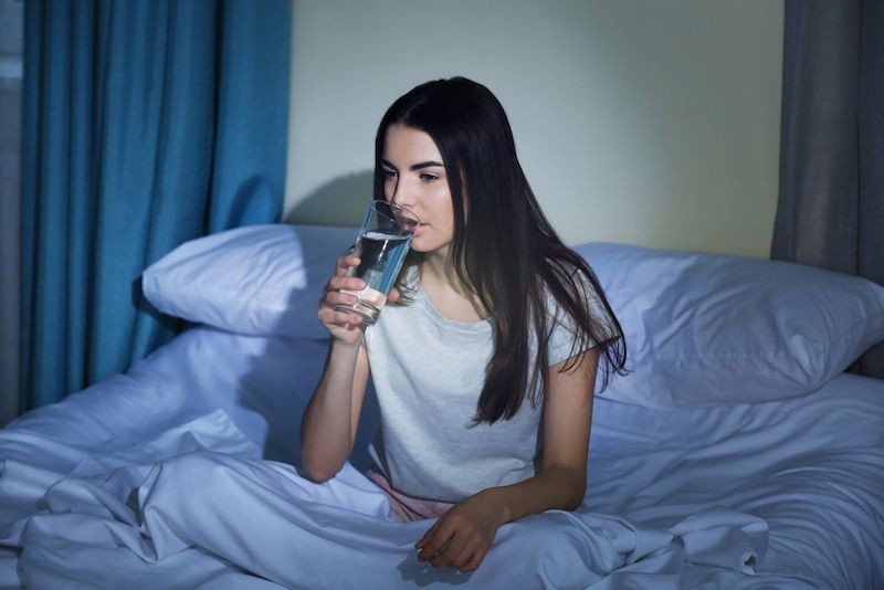khản tiêng sau khi ngủ dậy