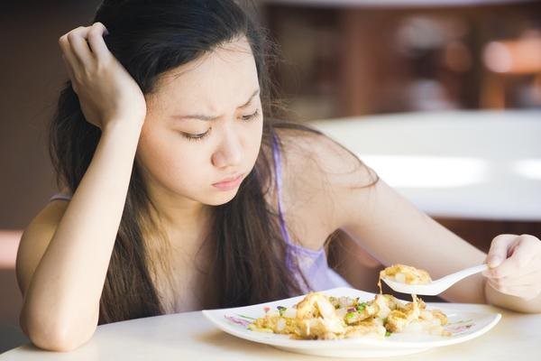cơ thể mệt mỏi chán ăn