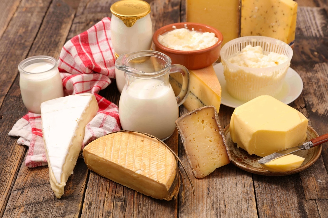 Sữa và các chế phẩm từ sữa giúp giảm triệu chứng đau trong viêm khớp