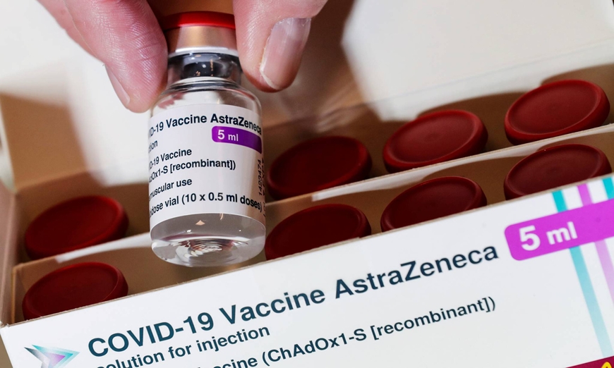 Vaccine AstraZeneca ngừa Covid-19 gây tác dụng phụ