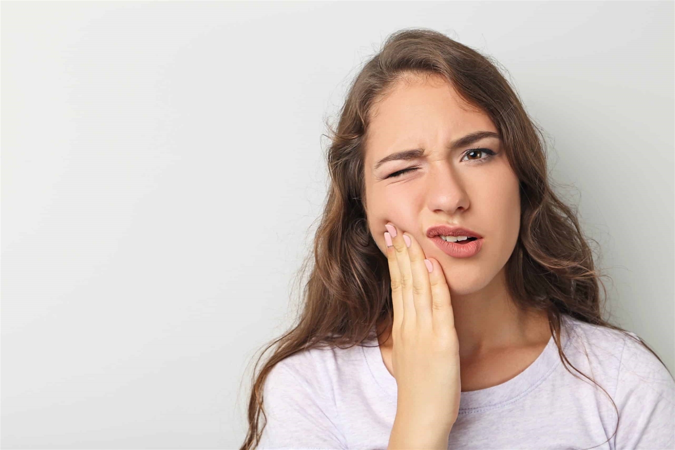 Viêm chân răng hàm có mủ 