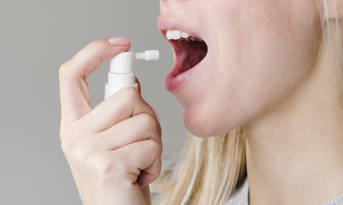 Xịt họng giúp giảm nhanh cơn ngứa họng ho khan