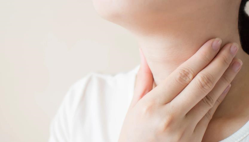 Ngứa họng ho là biểu hiện của bệnh gì? Xử lý thế nào?