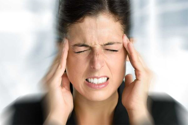 Đau đầu khi ho: nguyên nhân, điều trị và cách phòng ngừa