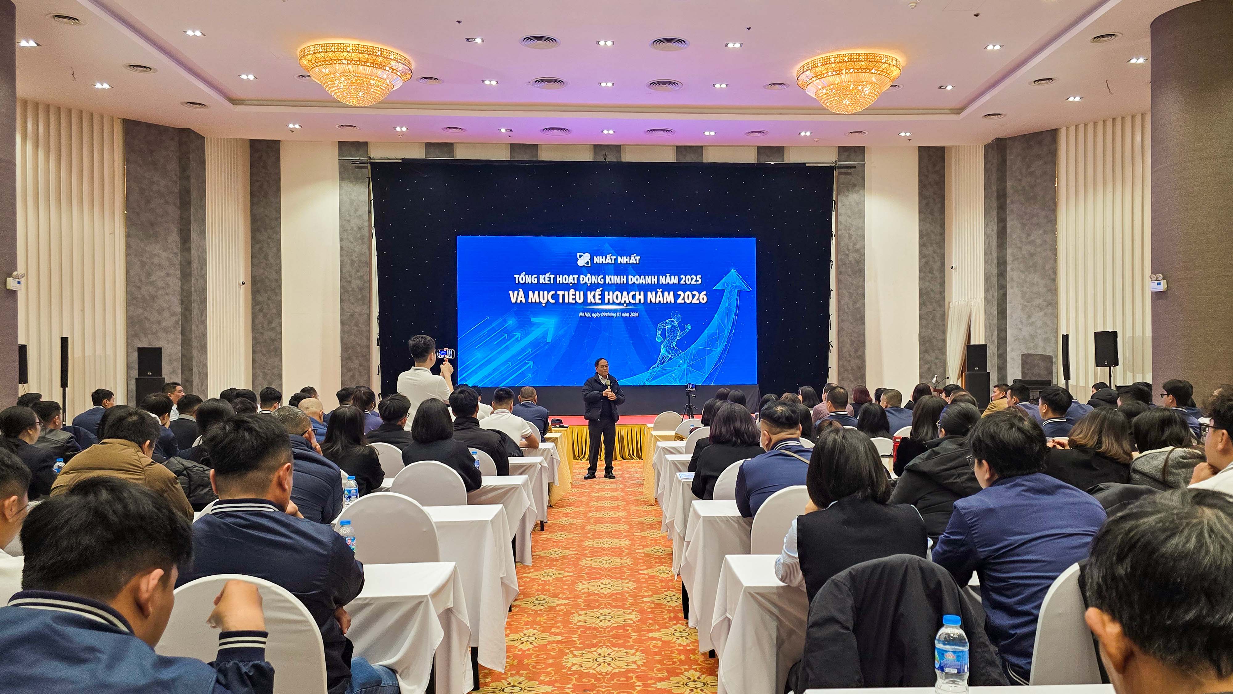 Nhất Nhất tổng kết hoạt động kinh doanh năm 2025 và mục tiêu kế hoạch năm 2026