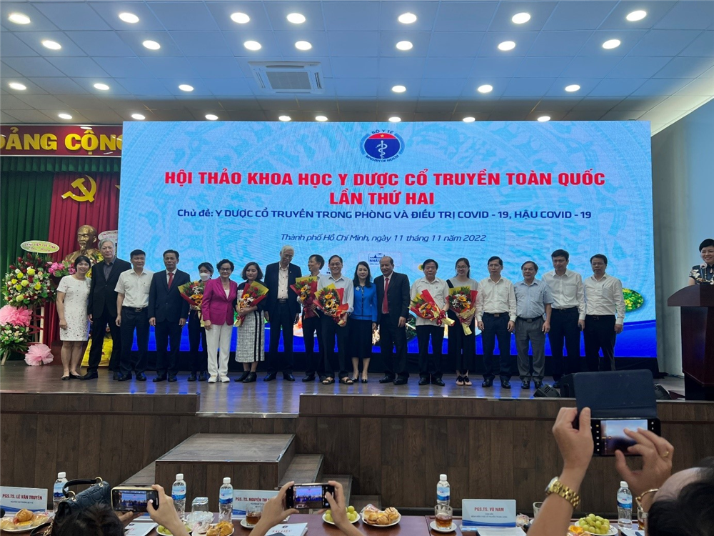 Dược Phẩm Nhất Nhất tham dự Hội thảo Y Dược cổ truyền toàn quốc lần thứ 2