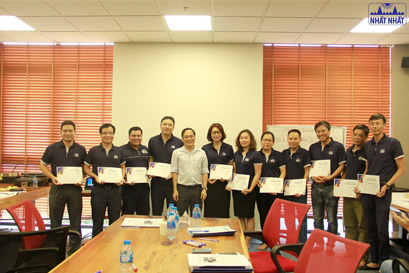 Nhất Nhất đào tạo và cấp chứng nhận ISO 9001:2015 cho CBNV